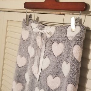 SECRET TREASURES  XL/XG (16-18)  Very Soft, Comfy Love Hearts Lounge Wear